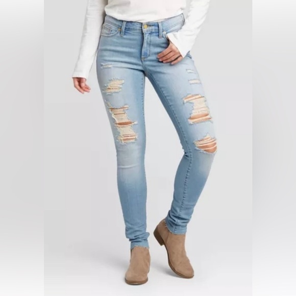 Universal Thread Mid Rise Skinny Jeans - Picture 1 of 12